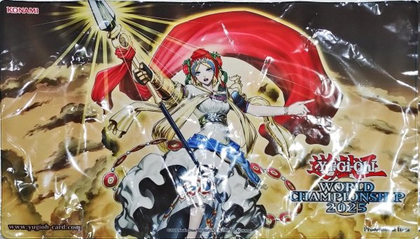 画像1: 「WCS2025 Light Leading the Valiant」プレイマット 【サプライ】【プレイマット】【未開封】 (1)