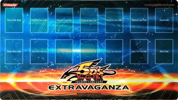 画像1: 「EXTRAVAGANZA」プレイマット 【サプライ】【プレイマット】【開封済み】 (1)
